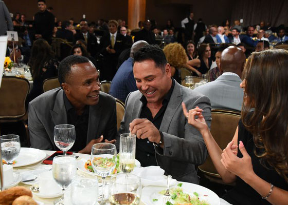 Sugar Ray Leonard & Oscar De La Hoya
